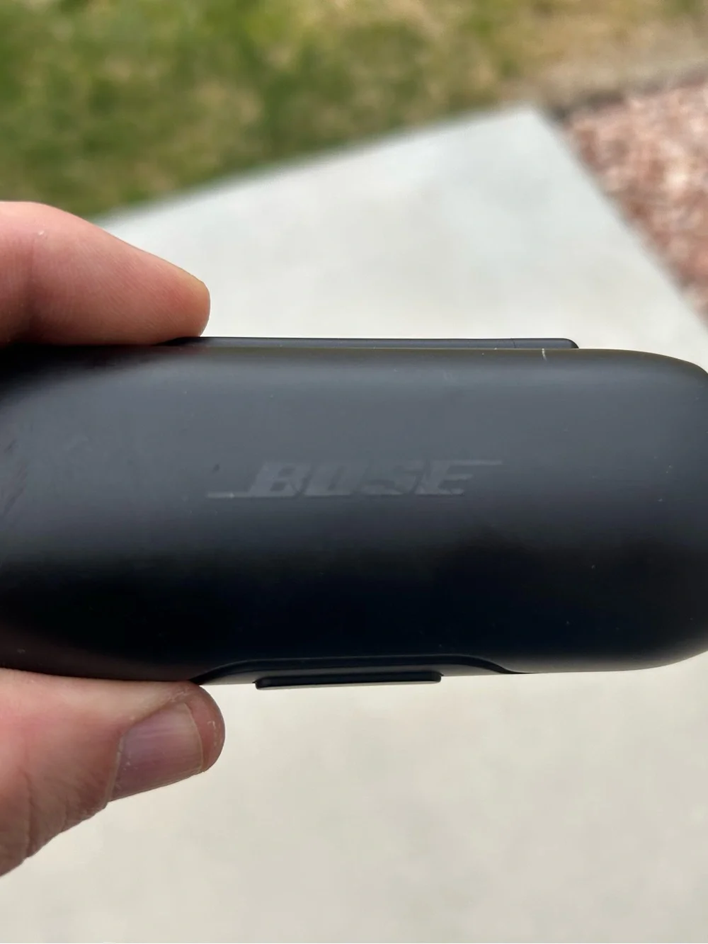 BOSE SoundSport Free Bluetooth Wireless EAR BUDS with Charging Case